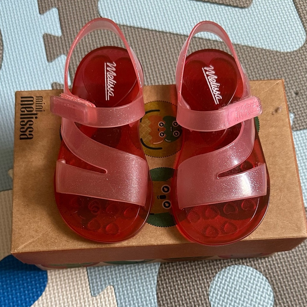 Mini Melissa